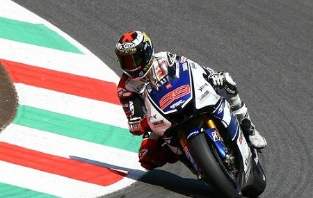 lorenzo test mugello.jpg