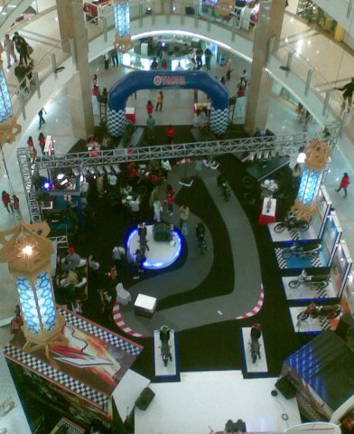 Suasana launching kental dengan balap_001.jpg