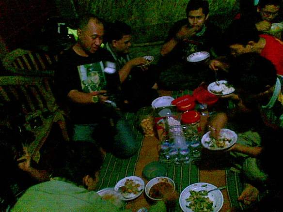 Makan makan lagi.jpg