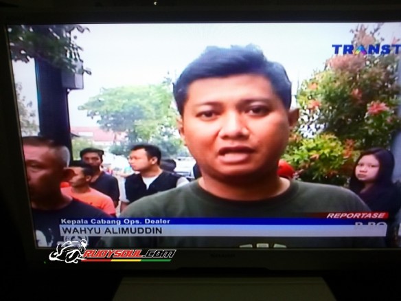 wahyu alimuddin kepala cabang putra aries motor.jpg image